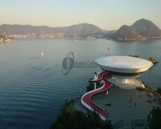 Imagem Imóvel com 4 Quartos à Venda, 200 m² em Boa Viagem - Niterói Imagem Imóvel com 4 Quartos à Venda, 200 m² em Boa Viagem - Niterói
