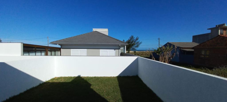 Imagem Casa com 2 Quartos à Venda, 65 m² em Capão Novo - Capao Da Canoa Imagem Casa com 2 Quartos à Venda, 65 m² em Capão Novo - Capao Da Canoa