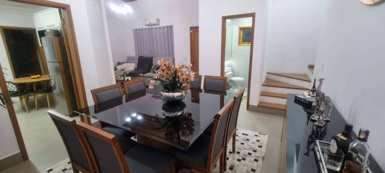 Imagem Casa de Condomínio com 3 Quartos à Venda, 453 m² em Jardim Ana Estela - Carapicuíba