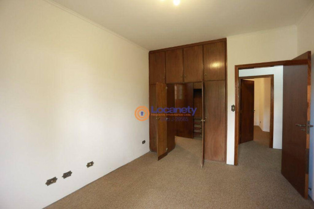 Imagem Casa com 3 Quartos à Venda, 411 m² em Pastoril - Ribeirão Pires Imagem Casa com 3 Quartos à Venda, 411 m² em Pastoril - Ribeirão Pires