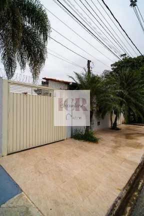 Imagem Casa com 3 Quartos à Venda, 300 m² em Central - Araçoiaba Da Serra