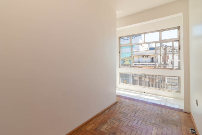 Imagem Apartamento com 2 Quartos à Venda, 94 m² em São João - Porto Alegre Imagem Apartamento com 2 Quartos à Venda, 94 m² em São João - Porto Alegre