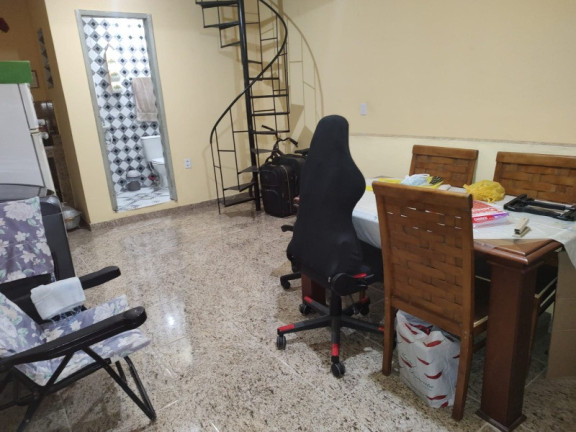 Imagem Casa com 2 Quartos à Venda, 110 m² em Madureira - Rio De Janeiro Imagem Casa com 2 Quartos à Venda, 110 m² em Madureira - Rio De Janeiro