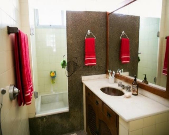 Imagem Imóvel com 3 Quartos à Venda, 127 m² em Icaraí - Niterói Imagem Imóvel com 3 Quartos à Venda, 127 m² em Icaraí - Niterói