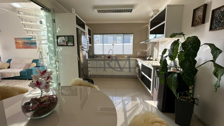 Imagem Sobrado com 3 Quartos à Venda, 160 m² em Passa Vinte - Palhoça Imagem Sobrado com 3 Quartos à Venda, 160 m² em Passa Vinte - Palhoça