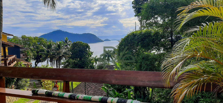 Imagem Casa com 5 Quartos à Venda, 200 m² em Vila Velha - Angra Dos Reis Imagem Casa com 5 Quartos à Venda, 200 m² em Vila Velha - Angra Dos Reis