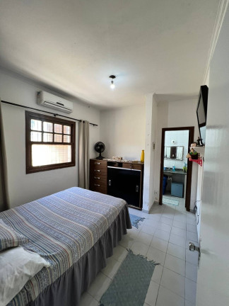 Imagem Sobrado com 4 Quartos à Venda, 364 m² em Belmira Novaes - Peruíbe Imagem Sobrado com 4 Quartos à Venda, 364 m² em Belmira Novaes - Peruíbe