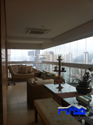 Imagem Apartamento com 2 Quartos à Venda, 110 m² em Gonzaga - Santos Imagem Apartamento com 2 Quartos à Venda, 110 m² em Gonzaga - Santos