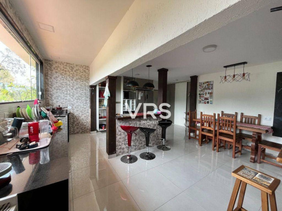 Imagem Casa com 3 Quartos à Venda, 142 m² em Parque São Luiz - Teresópolis Imagem Casa com 3 Quartos à Venda, 142 m² em Parque São Luiz - Teresópolis