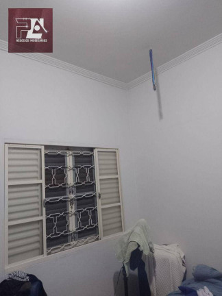 Imagem Casa com 3 Quartos à Venda, 225 m² em Vila São Roque - Lorena Imagem Casa com 3 Quartos à Venda, 225 m² em Vila São Roque - Lorena
