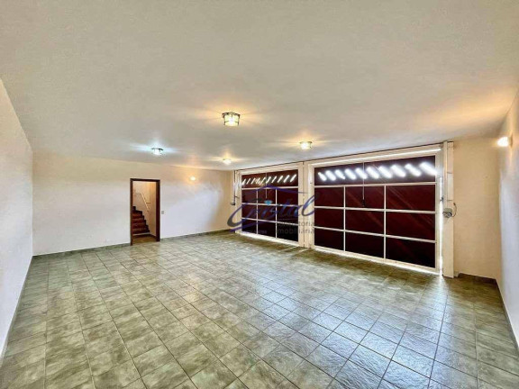 Imagem Casa com 4 Quartos à Venda, 356 m² em Granja Viana - Carapicuíba Imagem Casa com 4 Quartos à Venda, 356 m² em Granja Viana - Carapicuíba