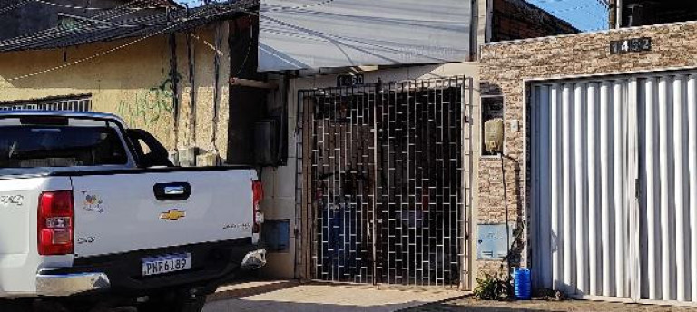 Imagem Casa com 2 Quartos à Venda, 360 m² em Siqueira - Fortaleza Imagem Casa com 2 Quartos à Venda, 360 m² em Siqueira - Fortaleza