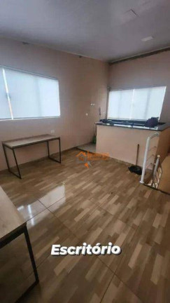 Imagem Sobrado com 3 Quartos à Venda, 320 m² em Pimentas - Guarulhos Imagem Sobrado com 3 Quartos à Venda, 320 m² em Pimentas - Guarulhos