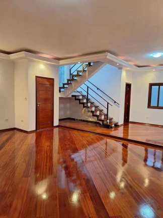 Imagem Sobrado com 3 Quartos à Venda, 250 m² em Urbanova - São José Dos Campos Imagem Sobrado com 3 Quartos à Venda, 250 m² em Urbanova - São José Dos Campos