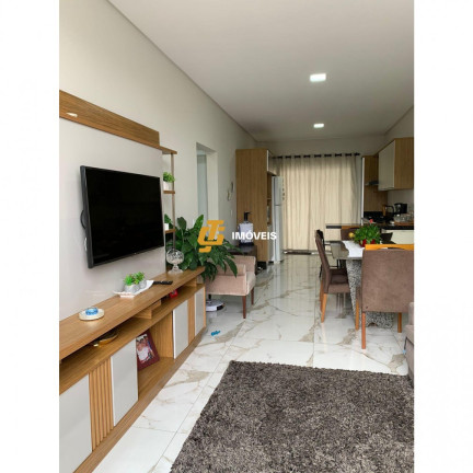 Imagem Casa com 2 Quartos à Venda, em Tabuleiro - Camboriú Imagem Casa com 2 Quartos à Venda, em Tabuleiro - Camboriú
