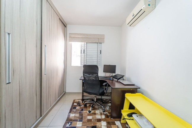 Imagem Casa de Condomínio com 3 Quartos à Venda, 190 m² em Parque Jabaquara - São Paulo