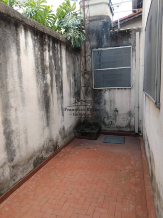 Imagem Casa com 4 Quartos à Venda, 156 m² em Centro - Guaratinguetá Imagem Casa com 4 Quartos à Venda, 156 m² em Centro - Guaratinguetá