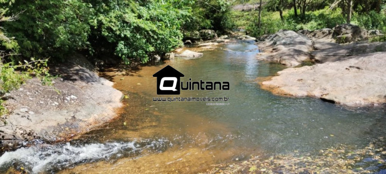 Imagem Imóvel com 2 Quartos à Venda, 70.000 m² em Cascata - Pelotas Imagem Imóvel com 2 Quartos à Venda, 70.000 m² em Cascata - Pelotas
