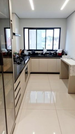 Imagem Apartamento com 4 Quartos à Venda, 247 m² em Duque De Caxias - Cuiabá Imagem Apartamento com 4 Quartos à Venda, 247 m² em Duque De Caxias - Cuiabá