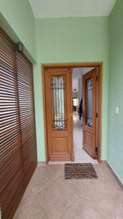 Sobrado com 4 Quartos à Venda, 242 m² em Jardim América - São José Dos Campos