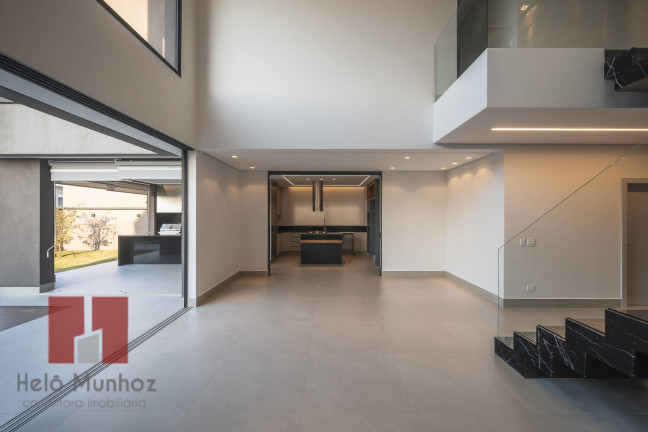 Imagem Casa com 4 Quartos à Venda, 500 m² em Alphaville - Santana De Parnaíba Imagem Casa com 4 Quartos à Venda, 500 m² em Alphaville - Santana De Parnaíba