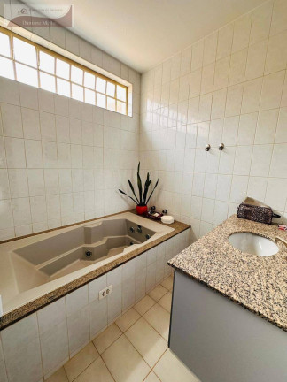 Imagem Casa à Venda, em Jardim Europa - Bragança Paulista Imagem Casa à Venda, em Jardim Europa - Bragança Paulista