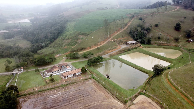 Imagem Chácara à Venda, 250 m² em Rio Do Oeste Imagem Chácara à Venda, 250 m² em Rio Do Oeste