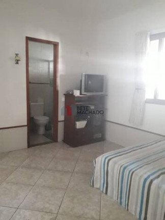 Imagem Casa com 4 Quartos à Venda, 697 m² em Vargem Grande - Teresópolis