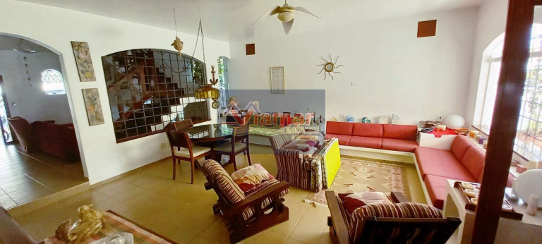 Imagem Casa com 4 Quartos à Venda, 306 m² em Jardim Virgínia - Guarujá Imagem Casa com 4 Quartos à Venda, 306 m² em Jardim Virgínia - Guarujá