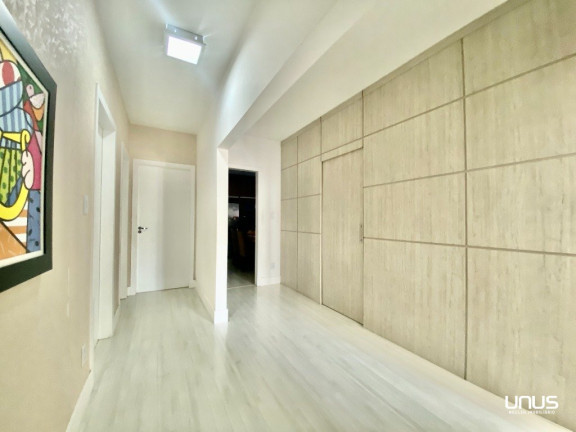 Imagem Casa com 7 Quartos à Venda, 360 m² em Ipiranga - São José Imagem Casa com 7 Quartos à Venda, 360 m² em Ipiranga - São José
