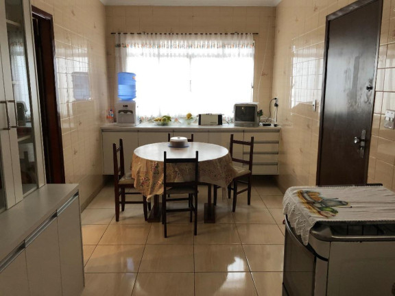 Imagem Sobrado com 3 Quartos à Venda ou Locação, 216 m² em Vila Adelina - Suzano Imagem Sobrado com 3 Quartos à Venda ou Locação, 216 m² em Vila Adelina - Suzano