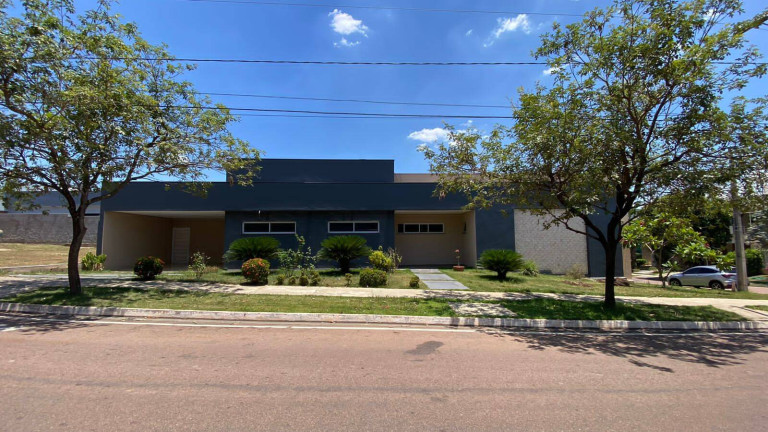 Imagem Casa com 3 Quartos para Alugar, em Jardim Imperial - Cuiabá Imagem Casa com 3 Quartos para Alugar, em Jardim Imperial - Cuiabá