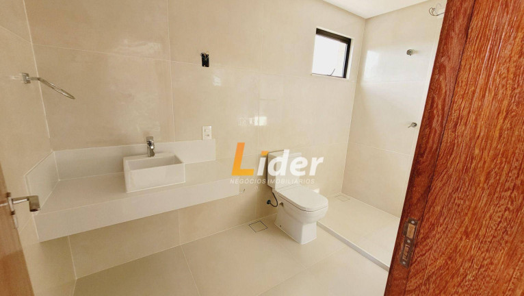 Imagem Casa com 4 Quartos à Venda, 431 m² em Alphaville - Juiz De Fora