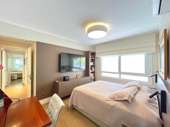 Imagem Imóvel com 3 Quartos à Venda, 170 m² em Petrópolis - Porto Alegre Imagem Imóvel com 3 Quartos à Venda, 170 m² em Petrópolis - Porto Alegre