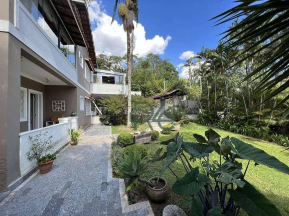 Imagem Casa com 5 Quartos à Venda, 804 m² em Chácara Granja Velha - Carapicuíba Imagem Casa com 5 Quartos à Venda, 804 m² em Chácara Granja Velha - Carapicuíba