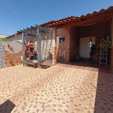 Imóvel com 
            	3             Quartos à Venda, 110 m² em 
            	Buriti Sereno             - 
            	Aparecida De Goiania            