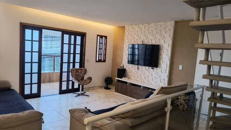 Imagem Casa com 3 Quartos à Venda, 218 m² em Mirante De Jandira - Jandira Imagem Casa com 3 Quartos à Venda, 218 m² em Mirante De Jandira - Jandira