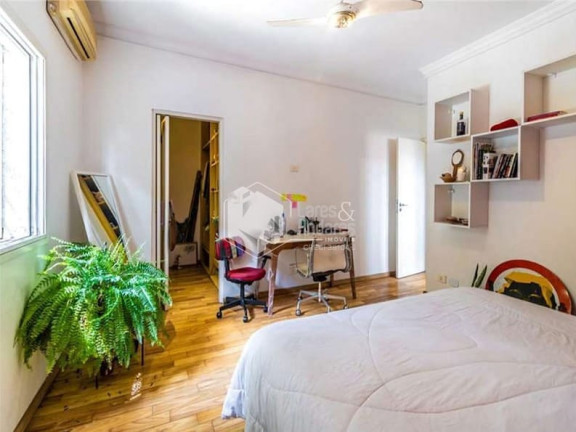Imagem Casa com 4 Quartos à Venda, 480 m² em Alto De Pinheiros - São Paulo Imagem Casa com 4 Quartos à Venda, 480 m² em Alto De Pinheiros - São Paulo