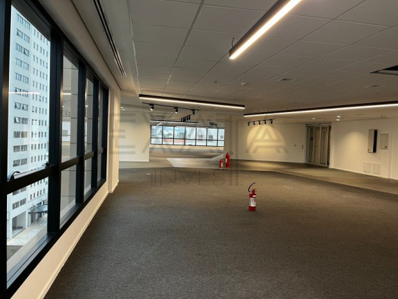 Imagem Imóvel para Alugar, 1.354 m² em Alphaville Industrial - Barueri Imagem Imóvel para Alugar, 1.354 m² em Alphaville Industrial - Barueri