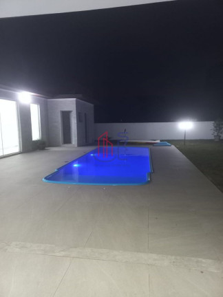 Imagem Casa com 4 Quartos à Venda, 265 m² em Barreira - Arandu