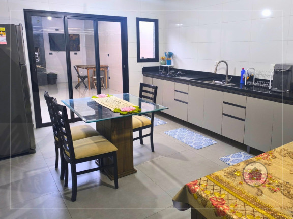 Imagem Casa com 3 Quartos à Venda, 107 m² em São Paulo Imagem Casa com 3 Quartos à Venda, 107 m² em São Paulo