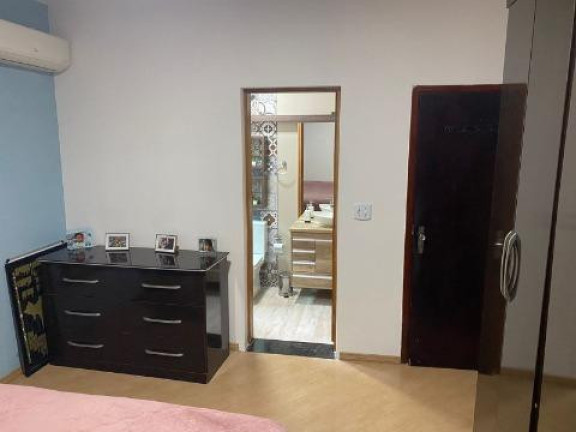 Imagem Casa com 4 Quartos à Venda, 185 m² em Vila Nely - Itaquaquecetuba