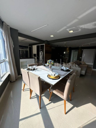 Apartamento com 3 Quartos à Venda, 118 m² em Centro - Balneário Camboriú