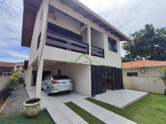 Casa com 4 Quartos à Venda, 382 m² em Centro - Balneário Barra Do Sul
