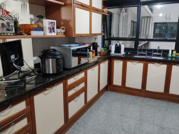 Imagem Imóvel com 4 Quartos à Venda, 450 m² em Icaraí - Niterói Imagem Imóvel com 4 Quartos à Venda, 450 m² em Icaraí - Niterói