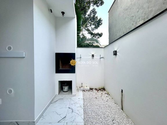 Imagem Sobrado com 3 Quartos à Venda, 138 m² em Mariscal - Bombinhas Imagem Sobrado com 3 Quartos à Venda, 138 m² em Mariscal - Bombinhas