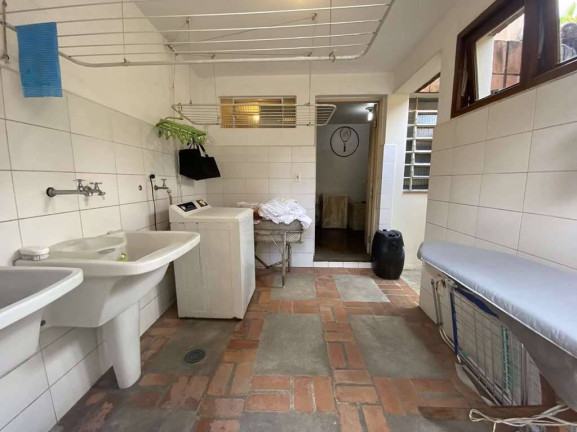 Imagem Casa com 4 Quartos à Venda, 270 m² em Jardim Peri Peri - São Paulo