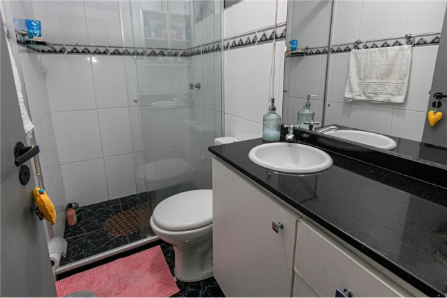 Imagem Imóvel com 3 Quartos à Venda, em Sarandi - Porto Alegre Imagem Imóvel com 3 Quartos à Venda, em Sarandi - Porto Alegre
