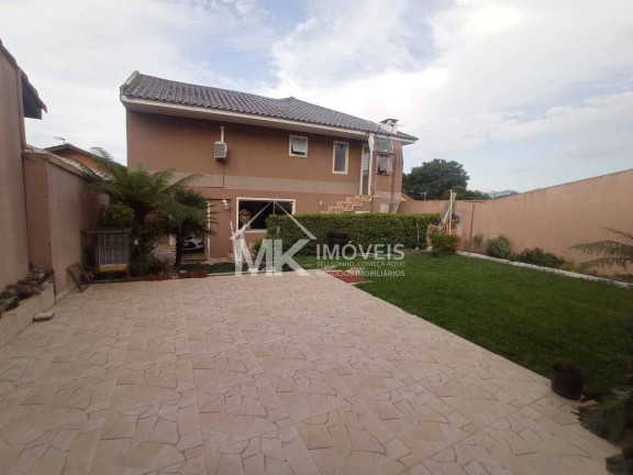 Imagem Sobrado com 5 Quartos à Venda, 245 m² em Piraquara Imagem Sobrado com 5 Quartos à Venda, 245 m² em Piraquara