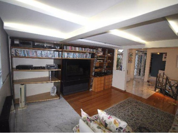 Cobertura com 3 Quartos para Alugar, 390 m² em Indianópolis - São Paulo